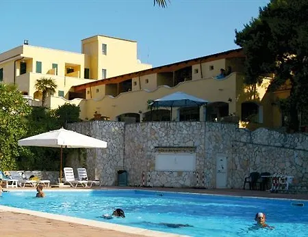 Club Bellavista Hotel